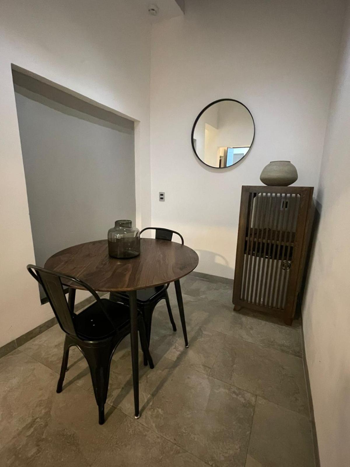 Отель La Casa Mia Леон Экстерьер фото