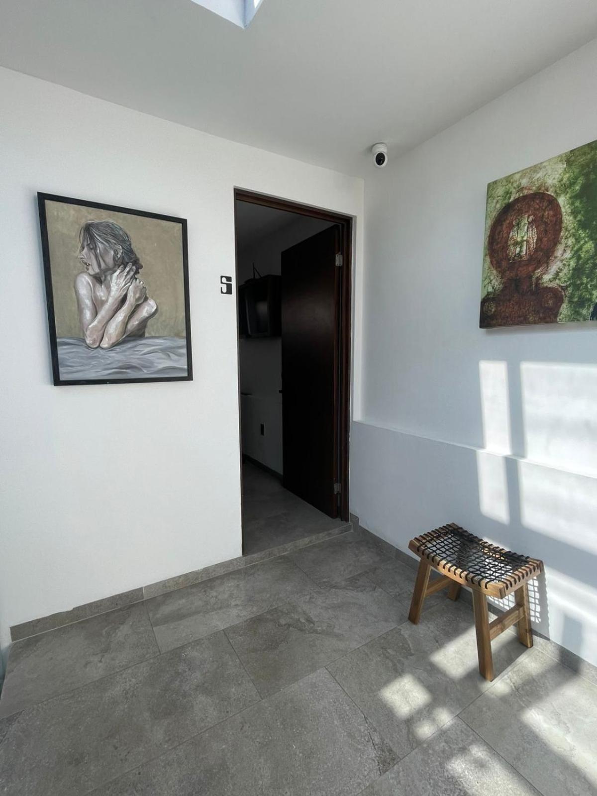 Отель La Casa Mia Леон Экстерьер фото